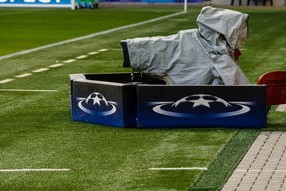 华体会手机在线-西甲天王之战：皇马vs巴萨，争夺霸主宝座，皇马和巴萨比赛完整版